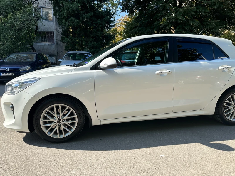 Kia Rio 1.0 T-GDI, снимка 3 - Автомобили и джипове - 47703451