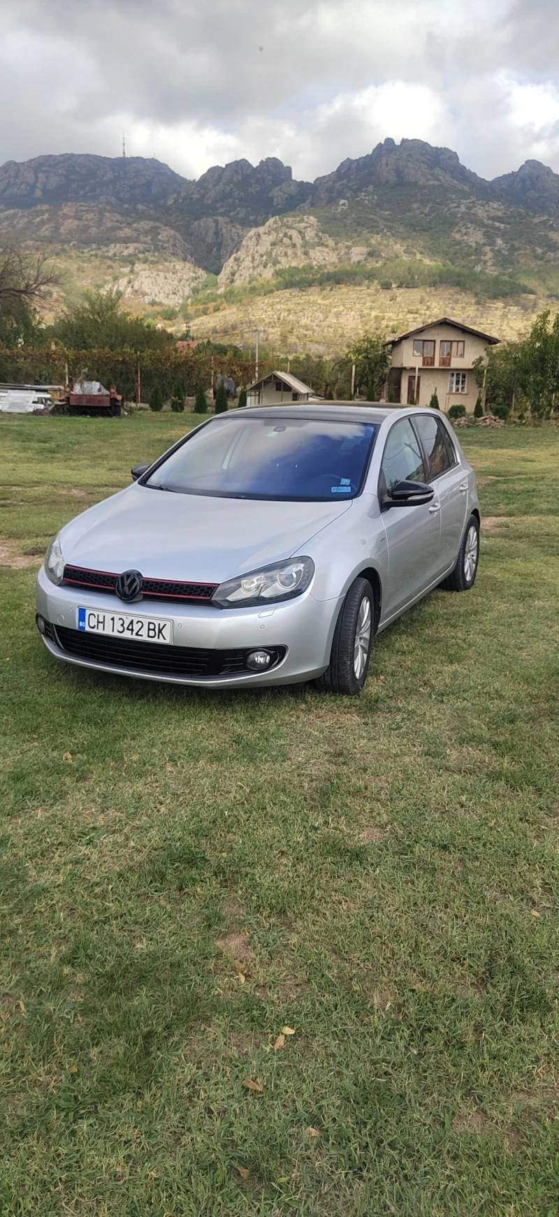 VW Golf 2.0 TDI, снимка 1 - Автомобили и джипове - 49581066