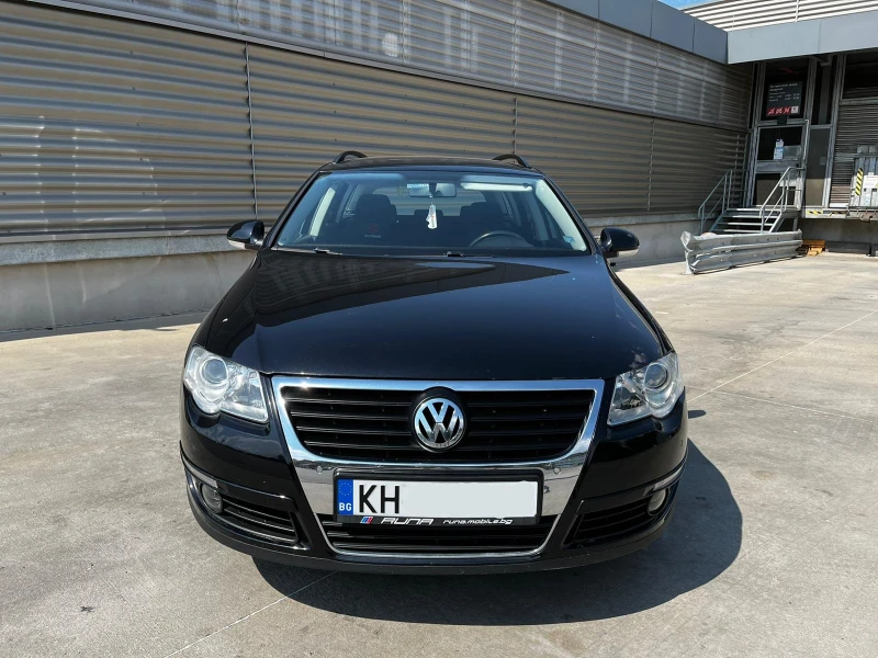 VW Passat, снимка 1 - Автомобили и джипове - 48834322