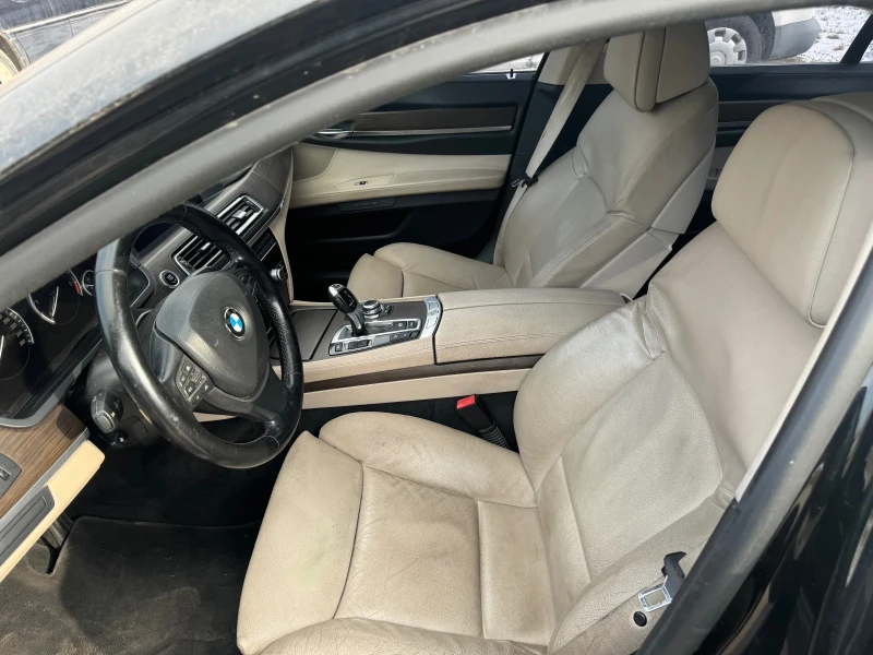 BMW 740, снимка 8 - Автомобили и джипове - 49335165