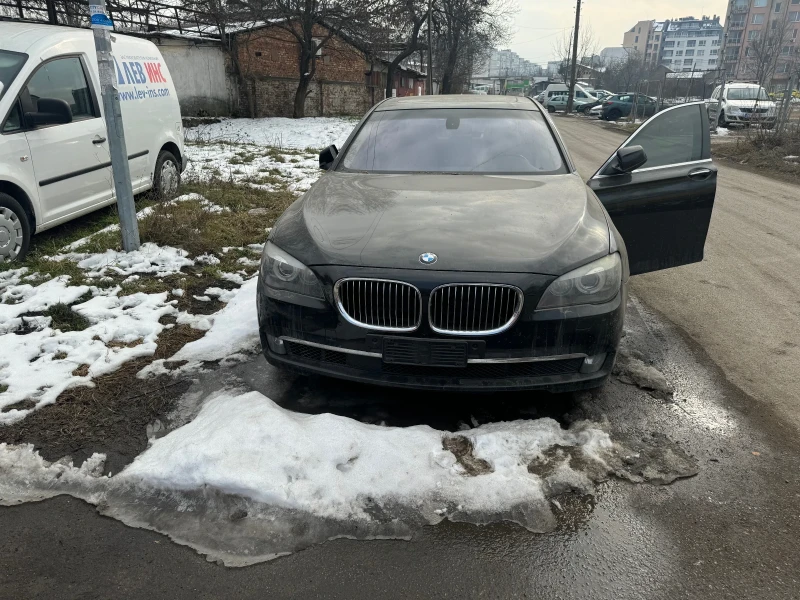 BMW 740, снимка 11 - Автомобили и джипове - 49335165