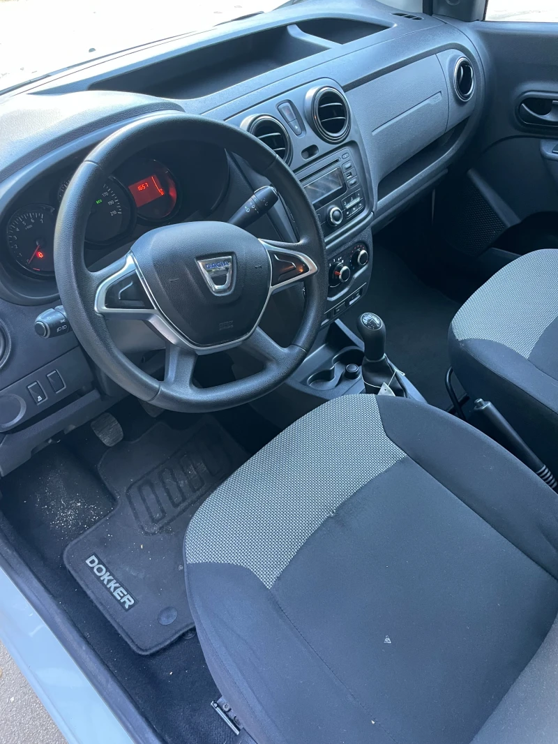 Dacia Dokker, снимка 4 - Автомобили и джипове - 52682587