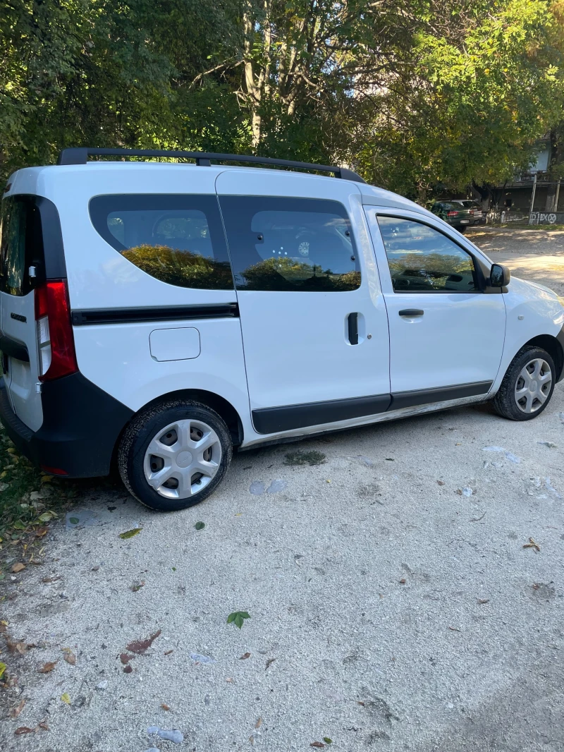 Dacia Dokker, снимка 3 - Автомобили и джипове - 52682587