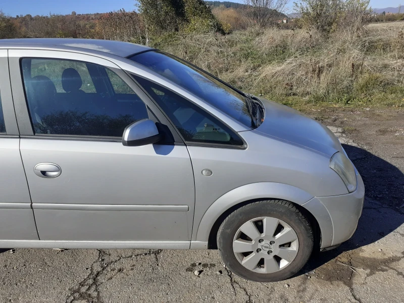 Opel Meriva, снимка 5 - Автомобили и джипове - 52294314