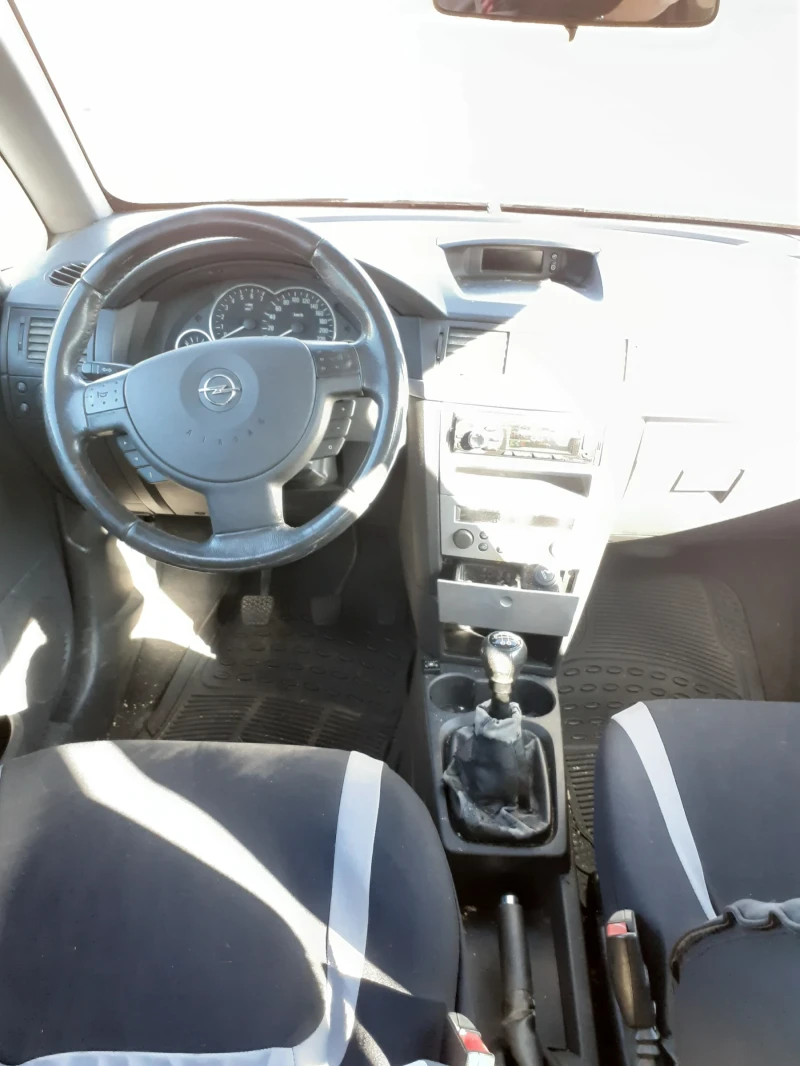 Opel Meriva, снимка 4 - Автомобили и джипове - 52294314
