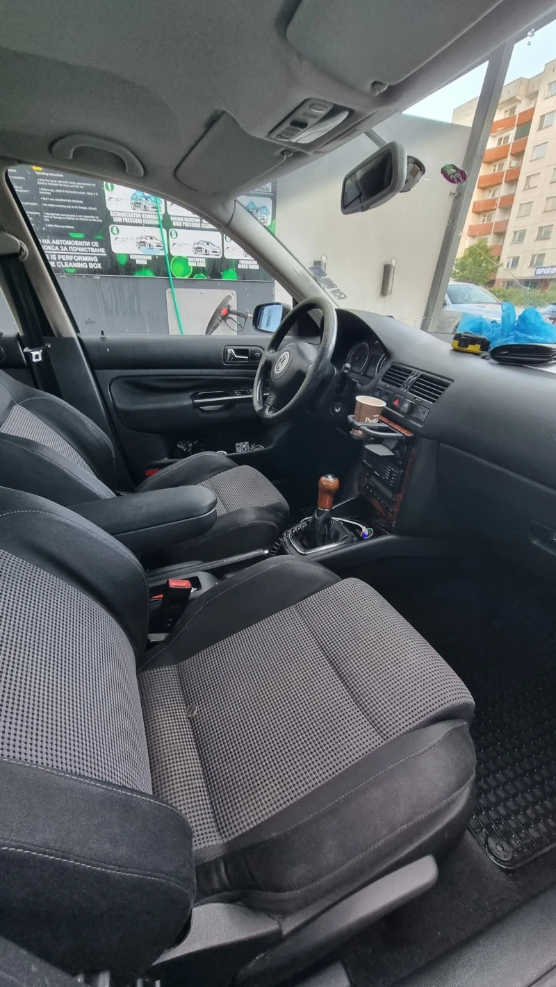 VW Bora 1.8T, снимка 13 - Автомобили и джипове - 52519366