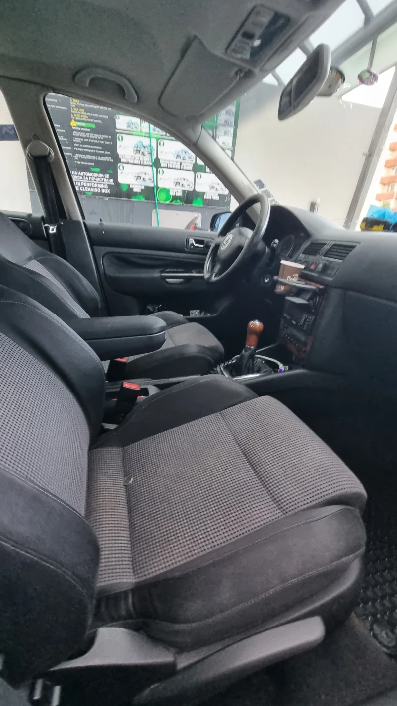 VW Bora 1.8T, снимка 14 - Автомобили и джипове - 52519366