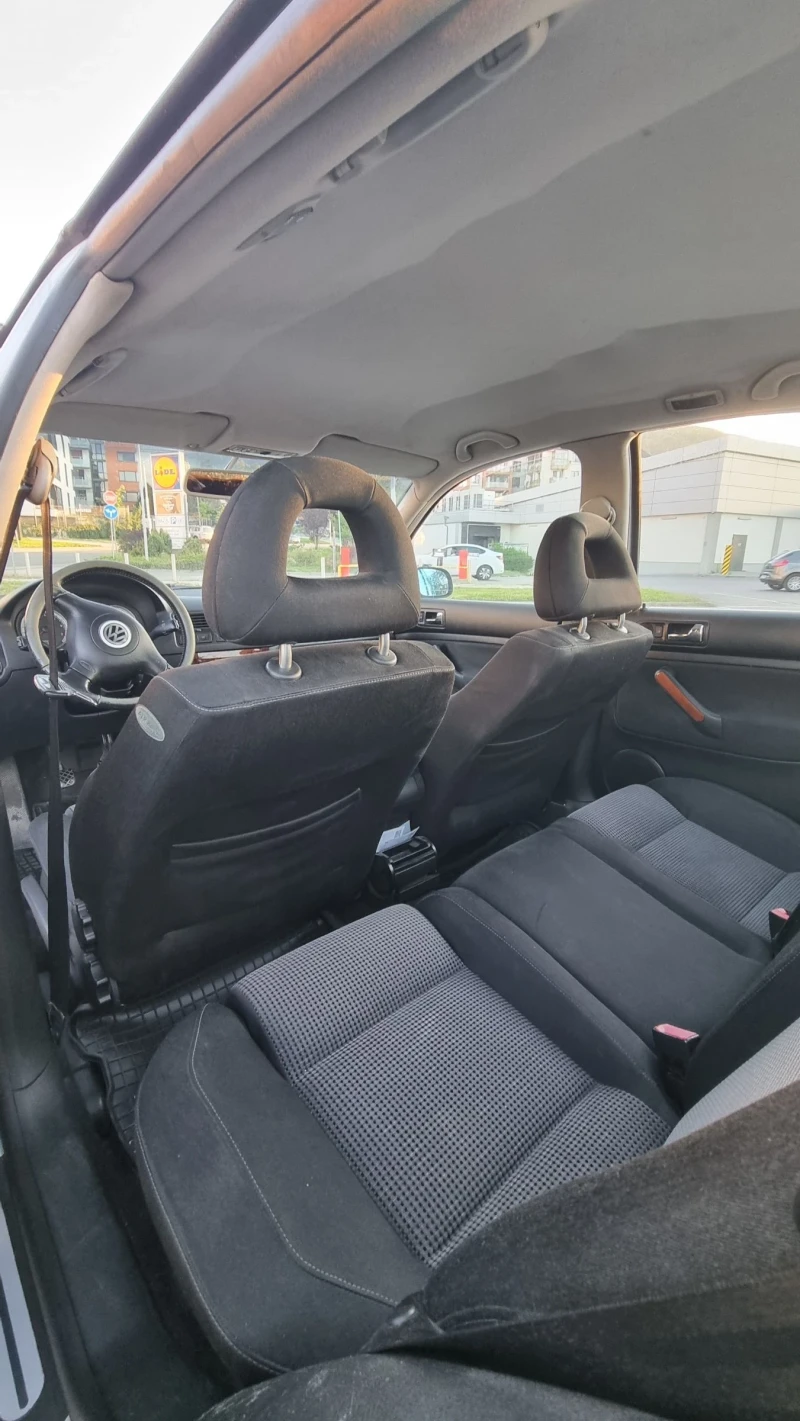 VW Bora 1.8T, снимка 10 - Автомобили и джипове - 52519366