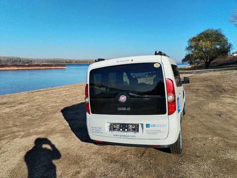 Fiat Doblo 2.0 JTD, снимка 3 - Автомобили и джипове - 52588383