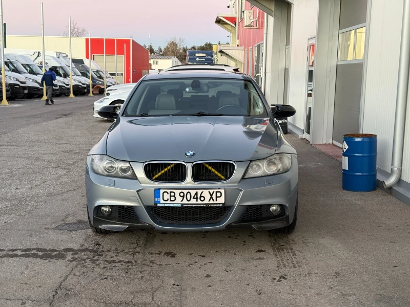 BMW 330 i M-Pack Реален пробег, снимка 8 - Автомобили и джипове - 53096047