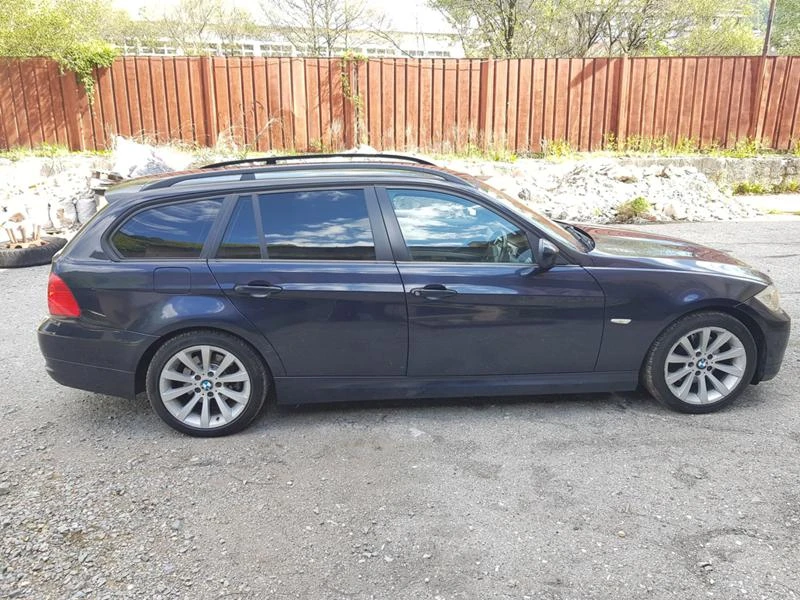 BMW 320 184кс N47 face, снимка 9 - Автомобили и джипове - 29262302