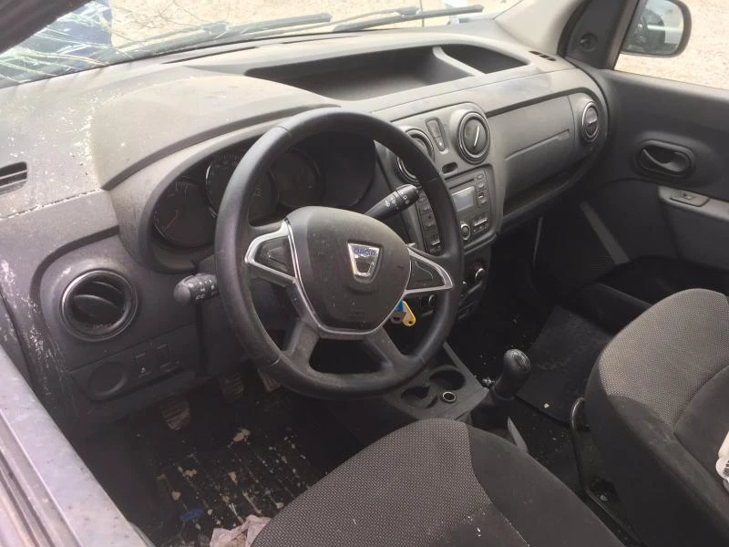 Dacia Dokker 1.5dci, 1.6i, снимка 14 - Автомобили и джипове - 29831679