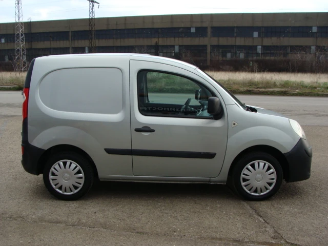 Renault Kangoo 1, 5, снимка 3 - Автомобили и джипове - 53030892