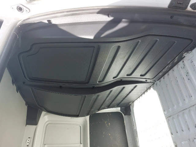 VW Caddy, снимка 6 - Автомобили и джипове - 55780178