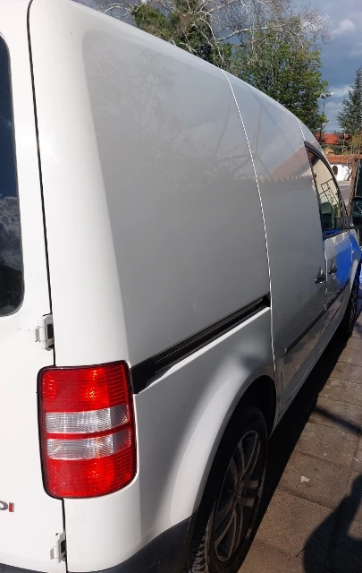 VW Caddy, снимка 3 - Автомобили и джипове - 55780178