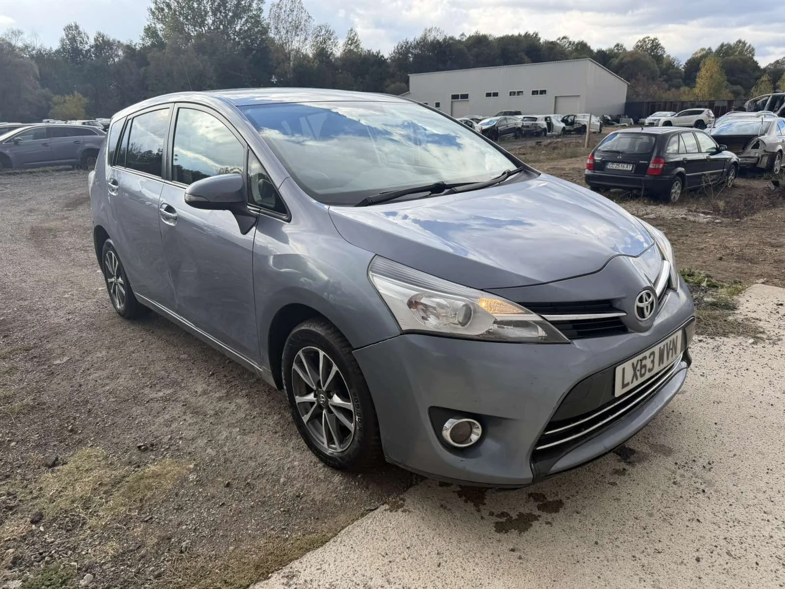 Toyota Verso 1.6 Valvematic 132  �� ����� | Mobile.bg � ����������� 3