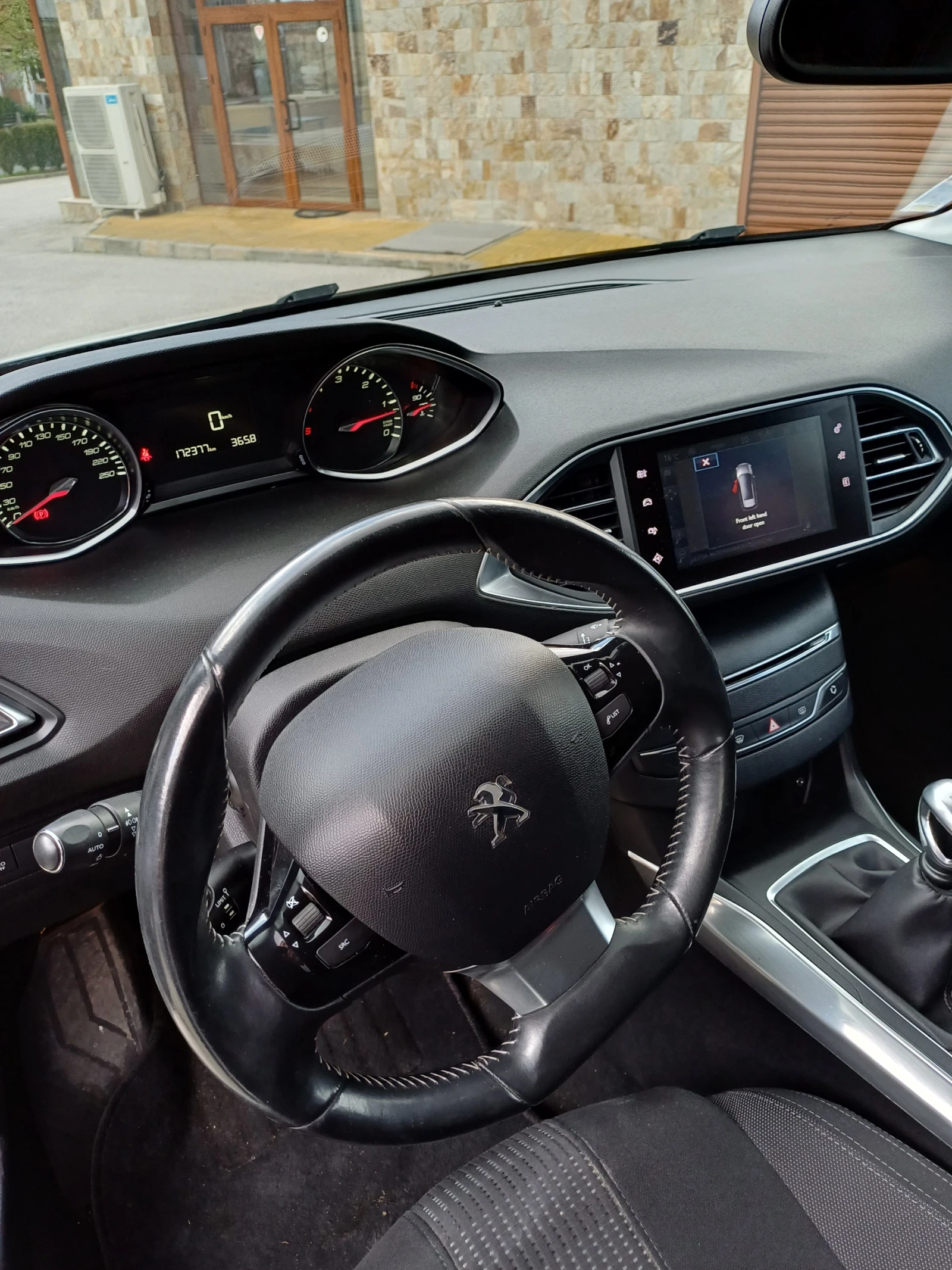 Peugeot 308  - изображение 6