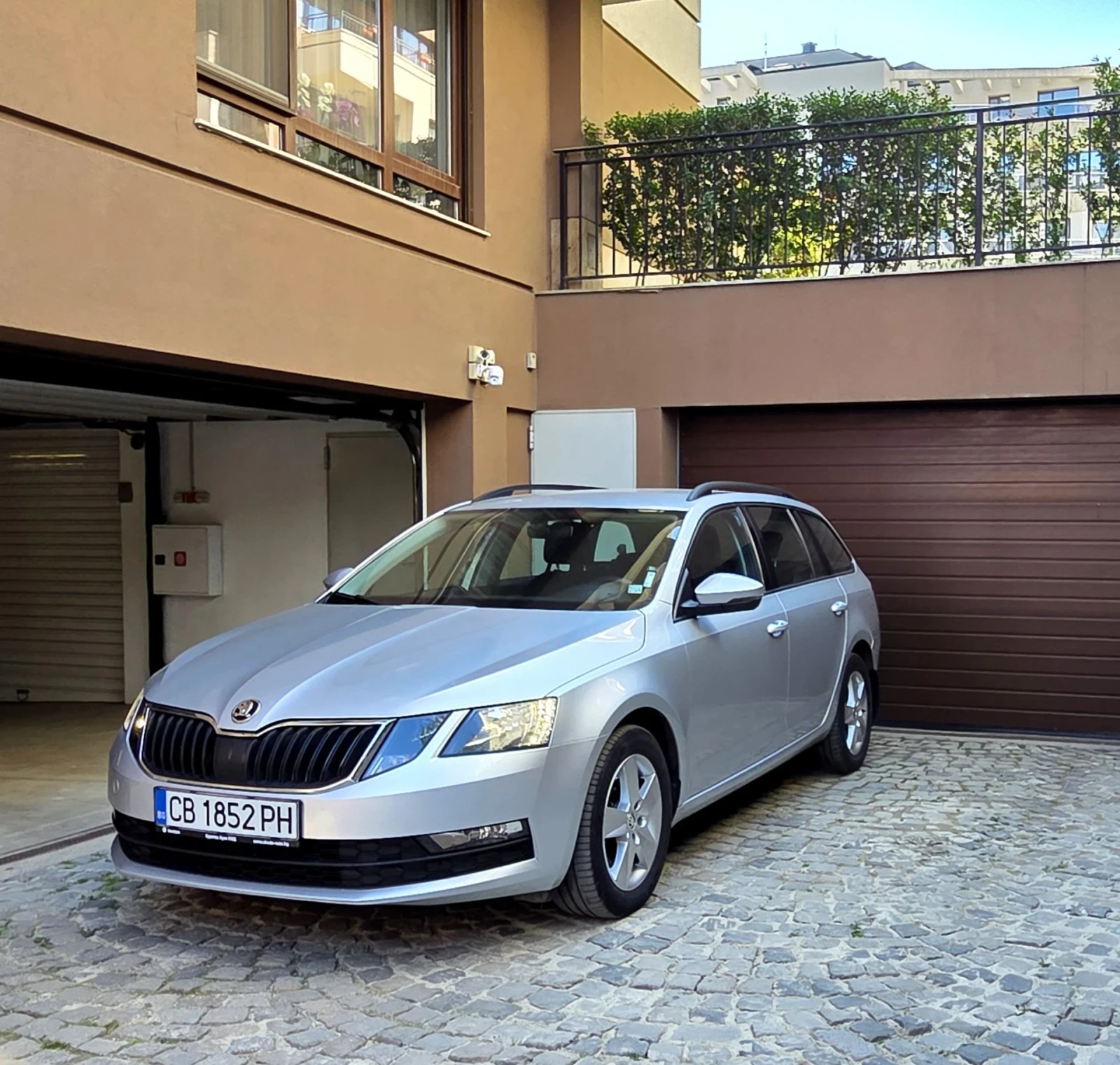 Skoda Octavia 2020/1.5G-tec/74 хил/1 ви собственник - изображение 7