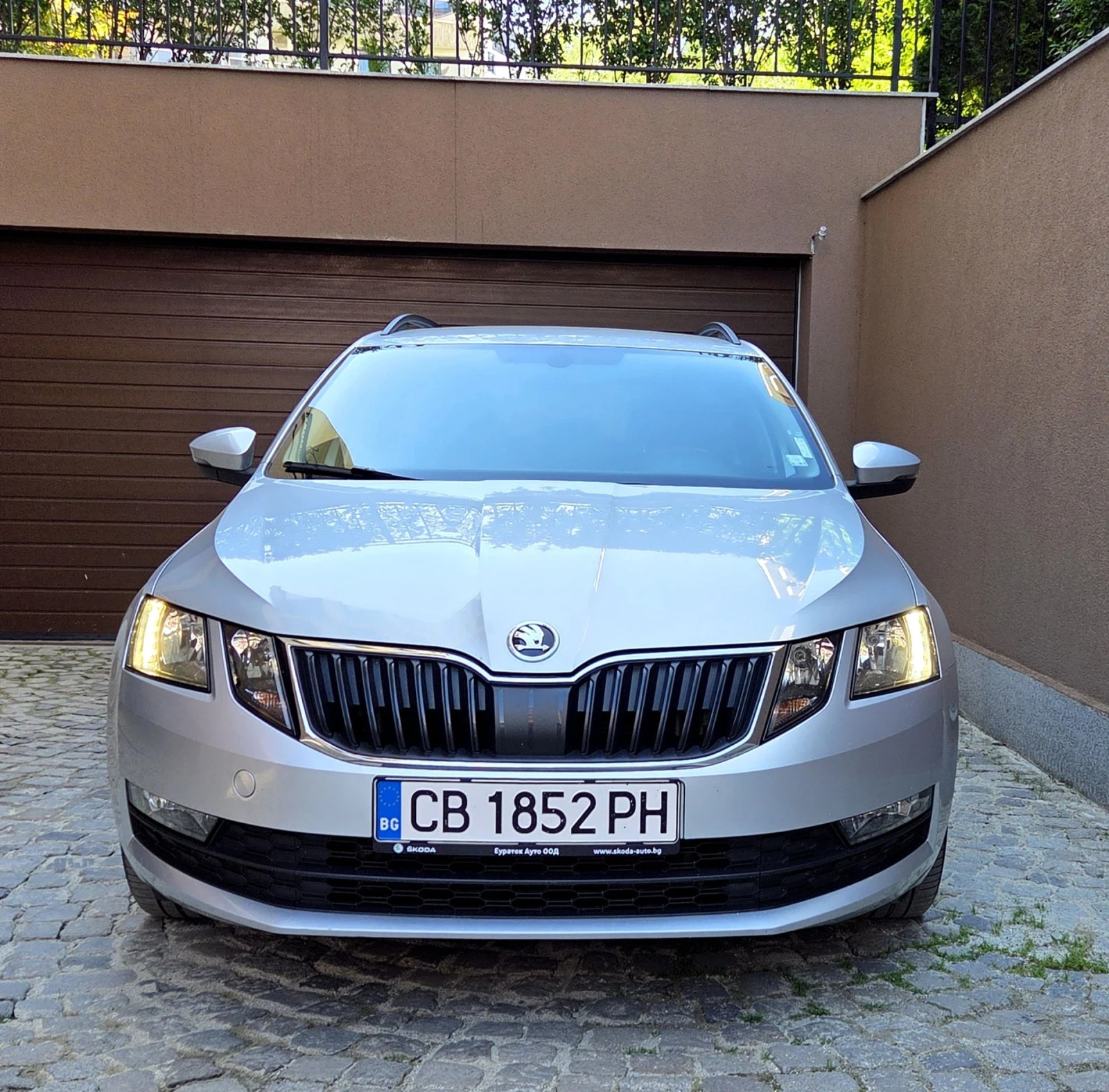 Skoda Octavia 2020/1.5G-tec/74 хил/1 ви собственник - изображение 8