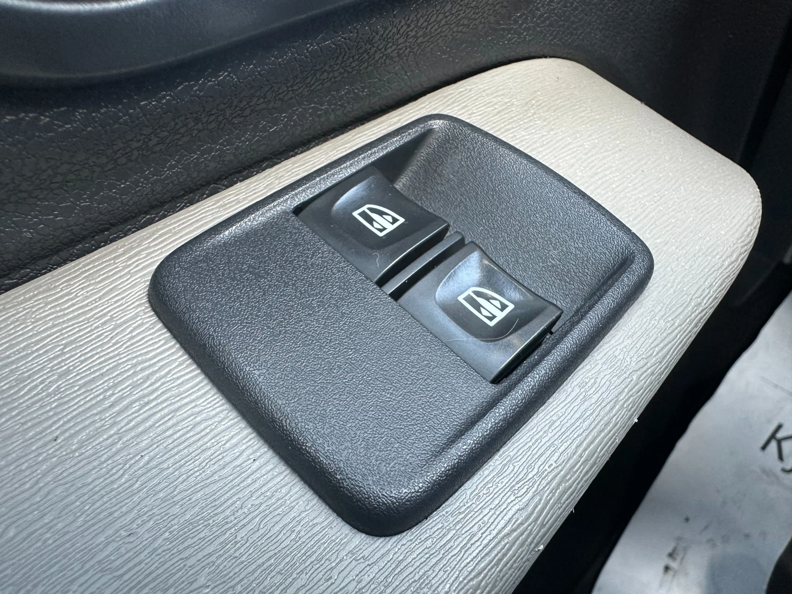 Dacia Lodgy 1.2 ///  | Mobile.bg   15