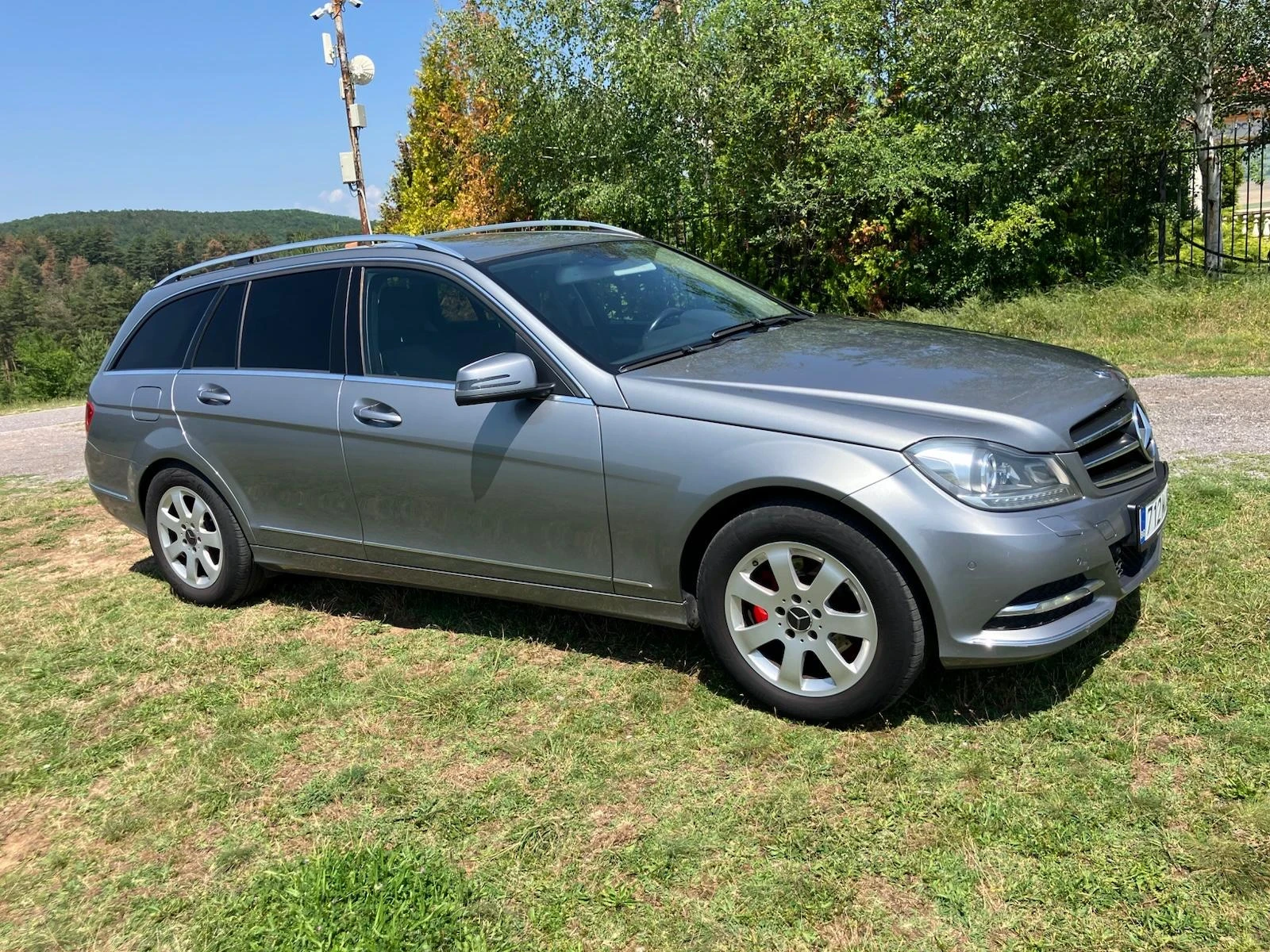 Mercedes-Benz C 220 Facelift  - изображение 2