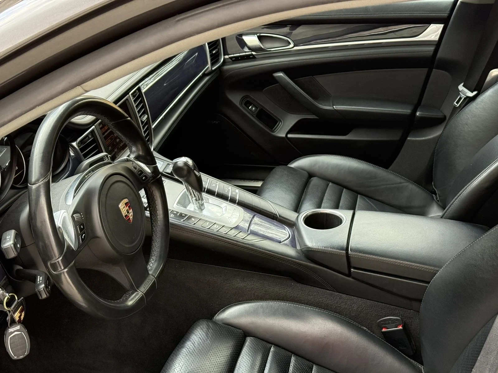 Porsche Panamera  - изображение 7