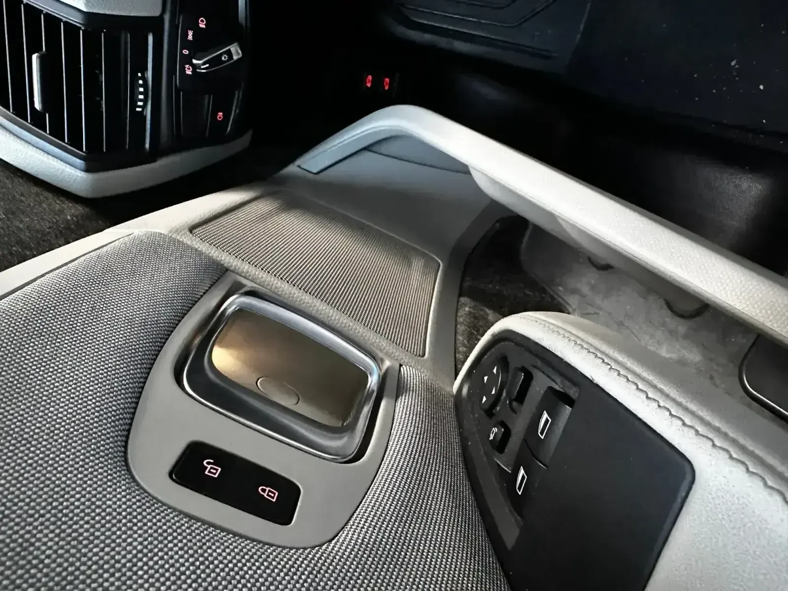 BMW i3 S | Mobile.bg   11