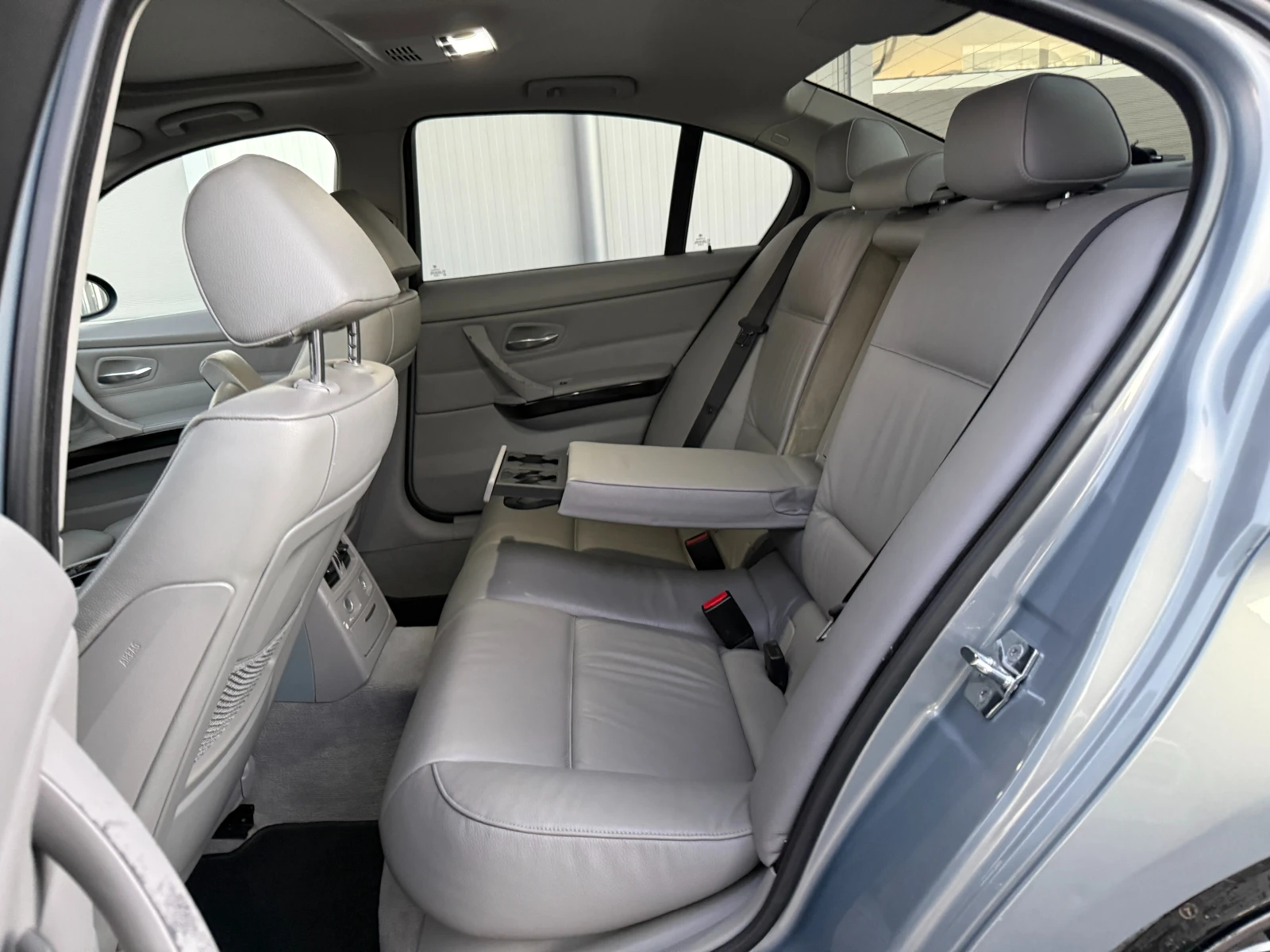 BMW 330 i M-Pack ������ ������ | Mobile.bg � ����������� 13