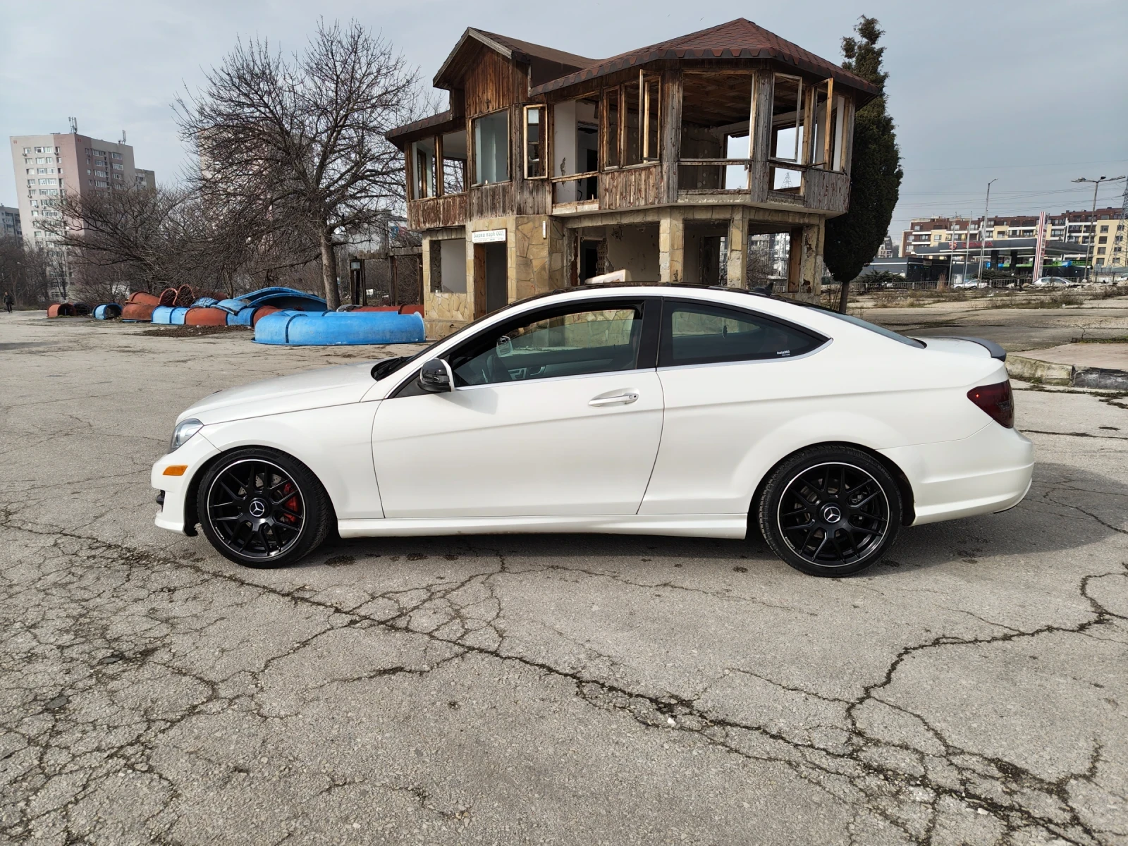 Mercedes-Benz C 350 4-MATIC/Червен интериор - изображение 5