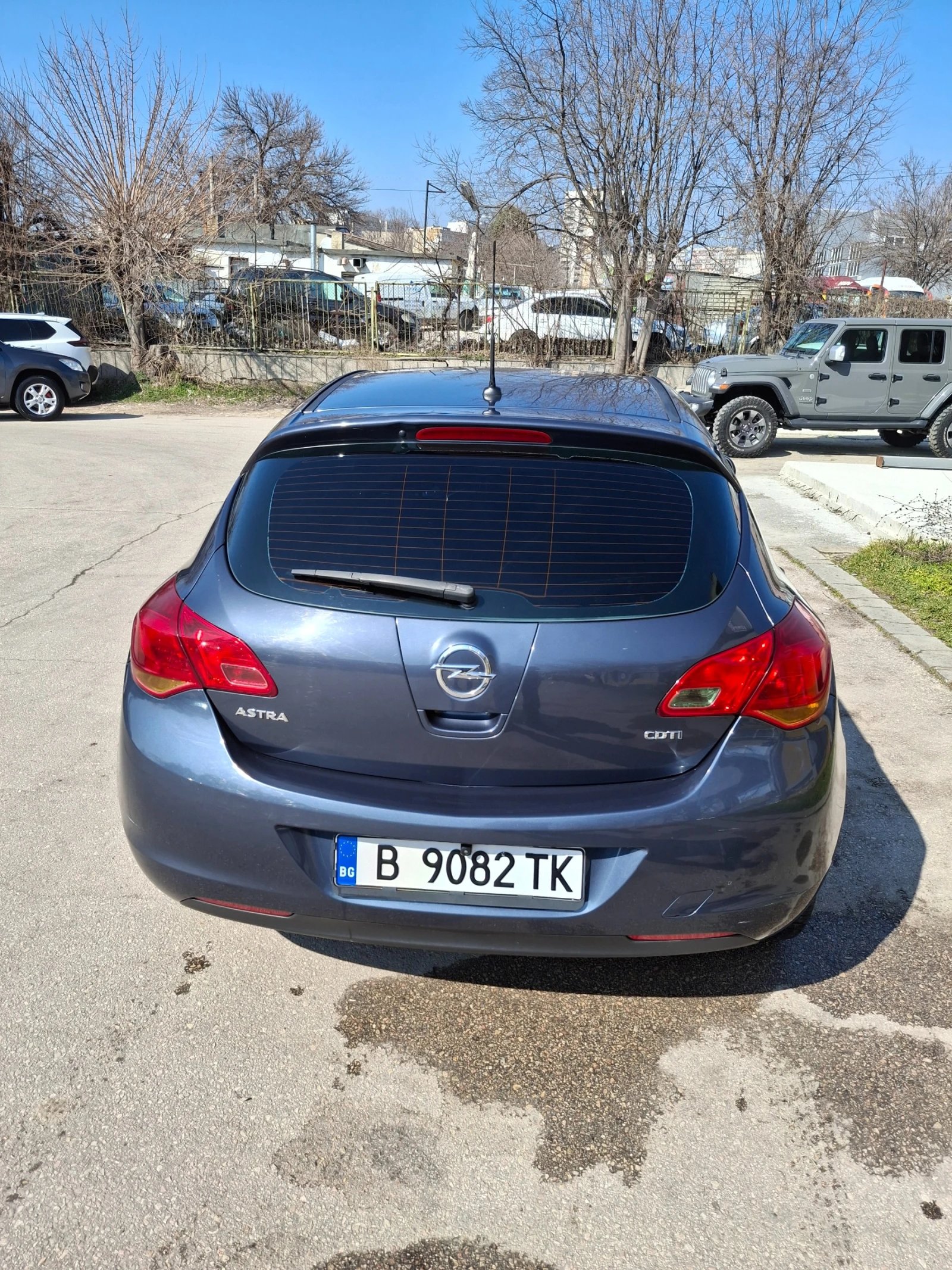 Opel Astra 1.7 cdti, снимка 5 - Автомобили и джипове - 53724957