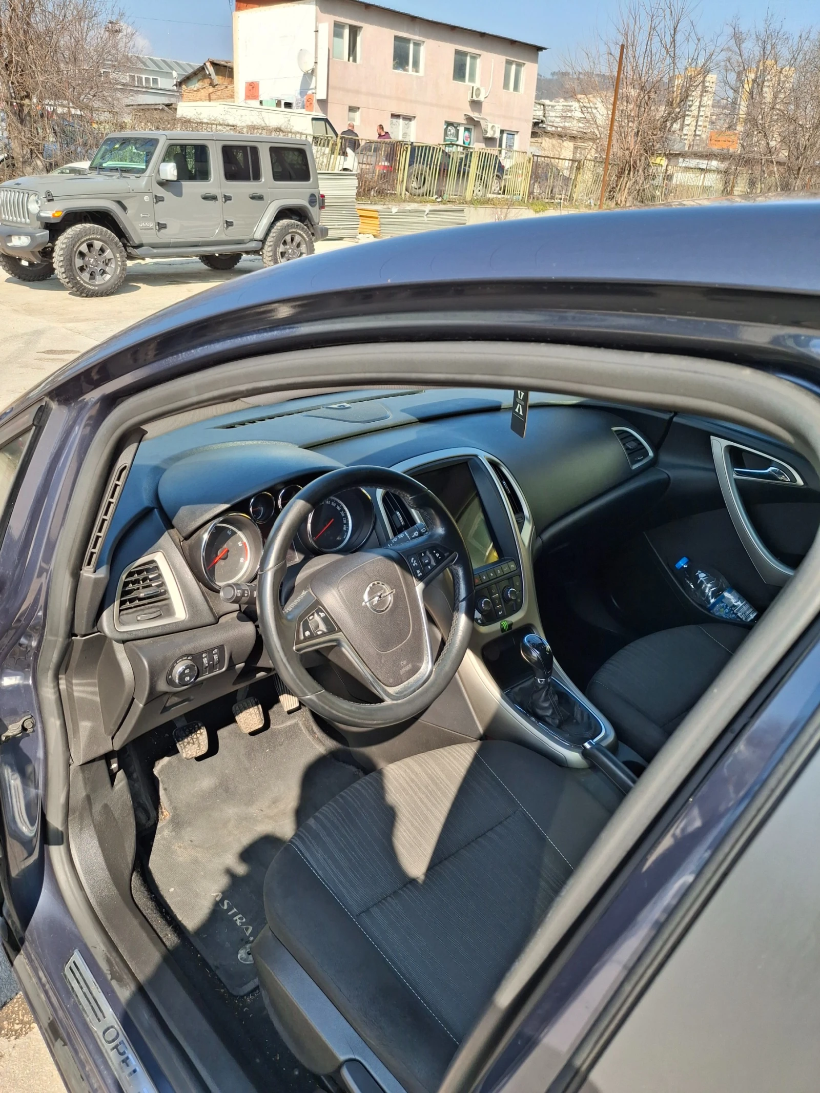 Opel Astra 1.7 cdti, снимка 7 - Автомобили и джипове - 53724957