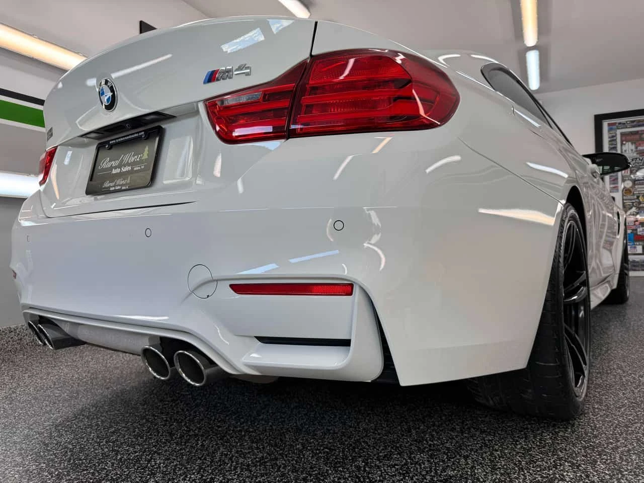 BMW M4 * 2dr Cpe * CARFAX * ЦЕНА ДО БГ, снимка 7 - Автомобили и джипове - 53990555