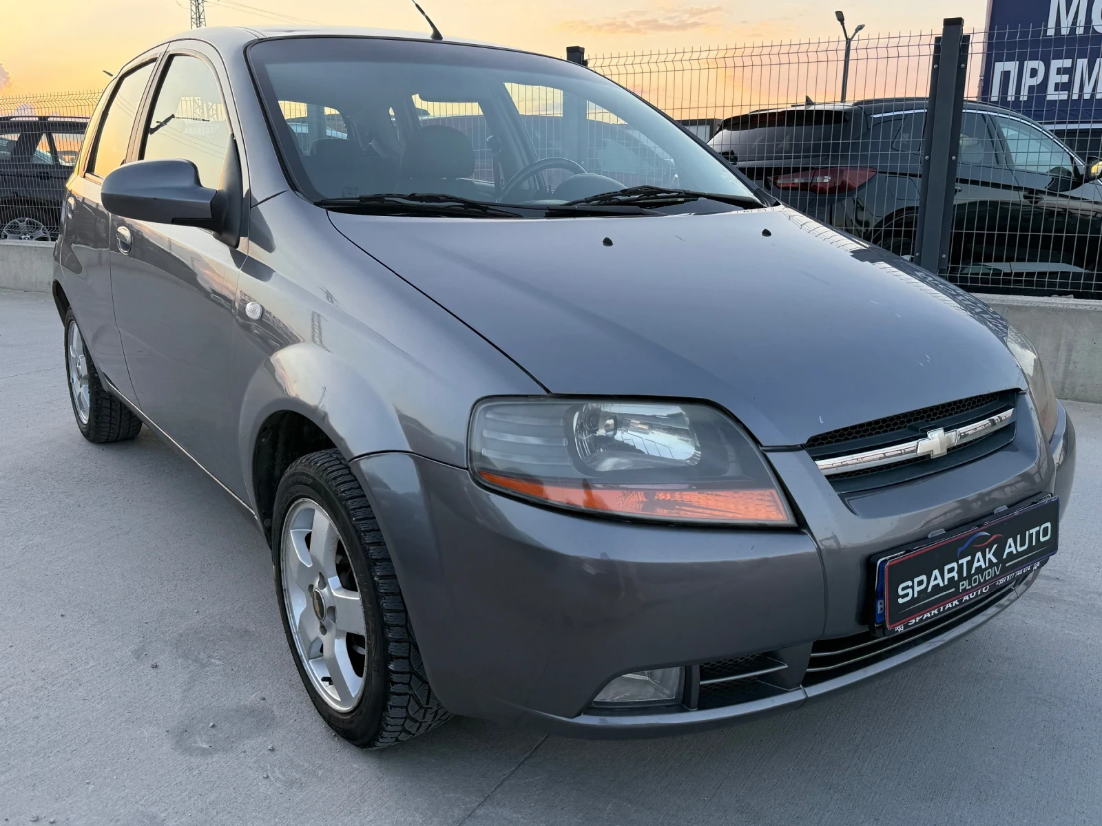 Chevrolet Aveo 1.4i* АВТОМАТИК* 2008г* 90.000КМ* НОВА* РЕГИСТРИРА, снимка 3 - Автомобили и джипове - 54694090