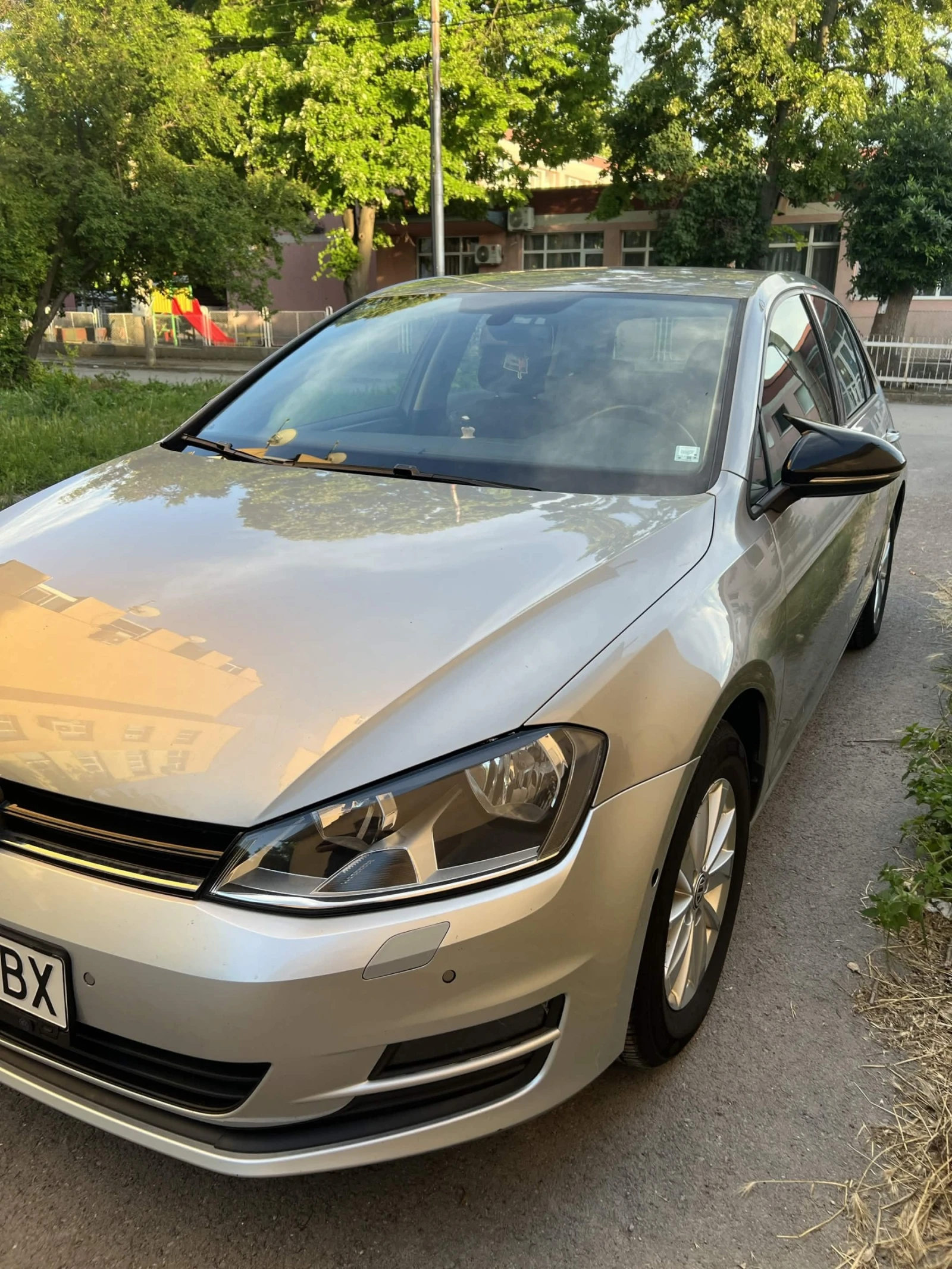 VW Golf 7 1.6 tdi, снимка 3 - Автомобили и джипове - 54875630