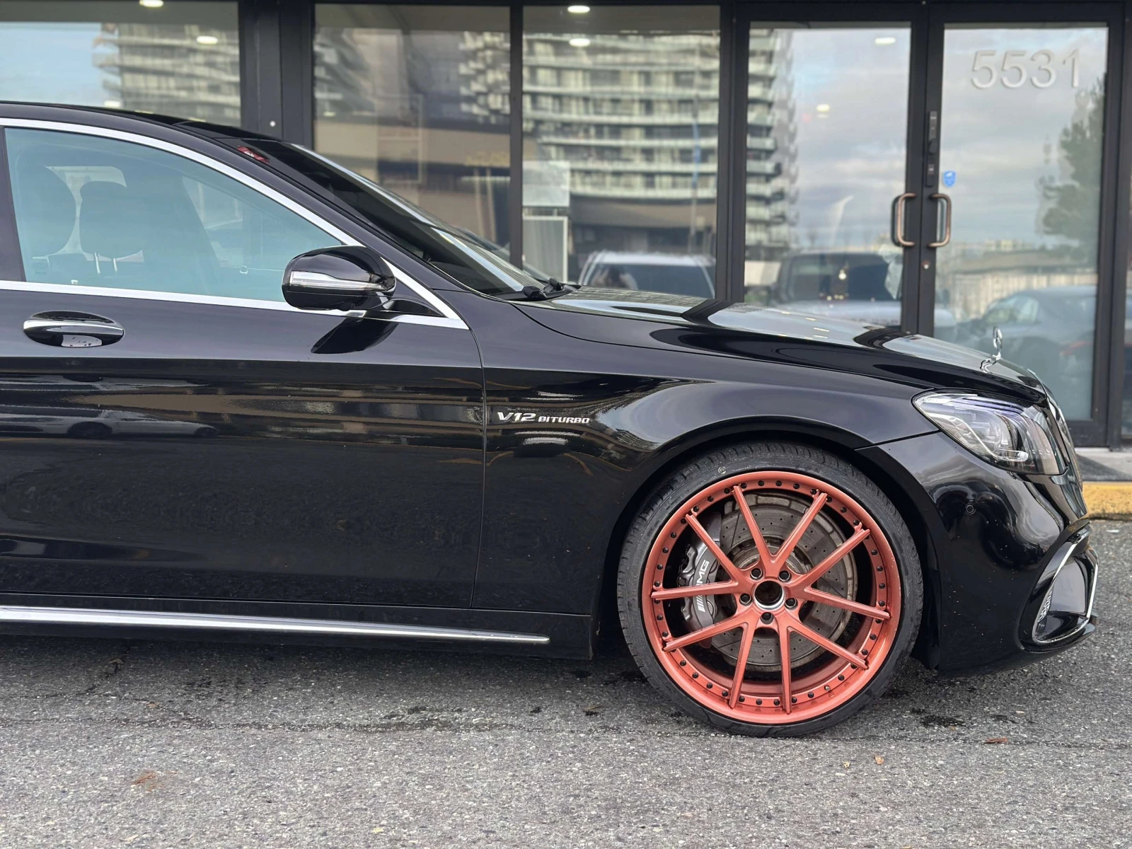 Mercedes-Benz S 65 AMG S65 AMG Bi-Turbo V12 / МАЛКО КМ / ЦЕНА ДО БГ , снимка 6 - Автомобили и джипове - 54986362