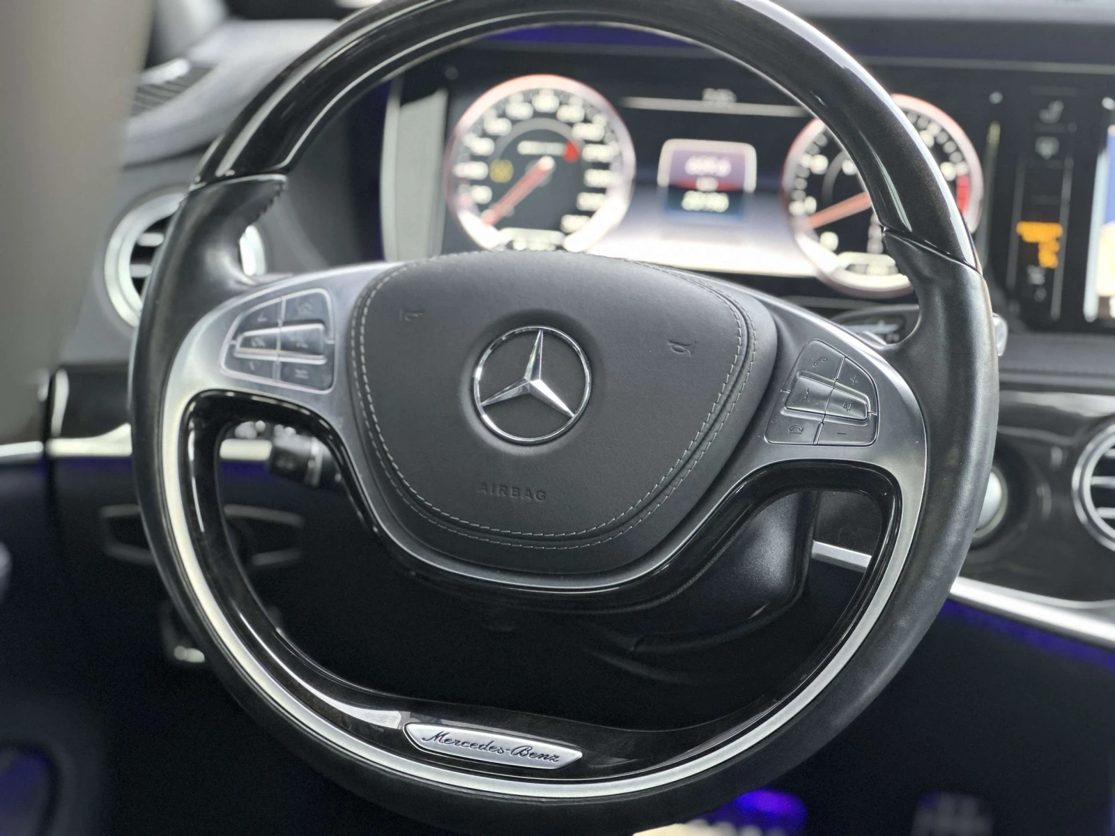 Mercedes-Benz S 65 AMG S65 AMG Bi-Turbo V12 / МАЛКО КМ / ЦЕНА ДО БГ , снимка 10 - Автомобили и джипове - 54986362