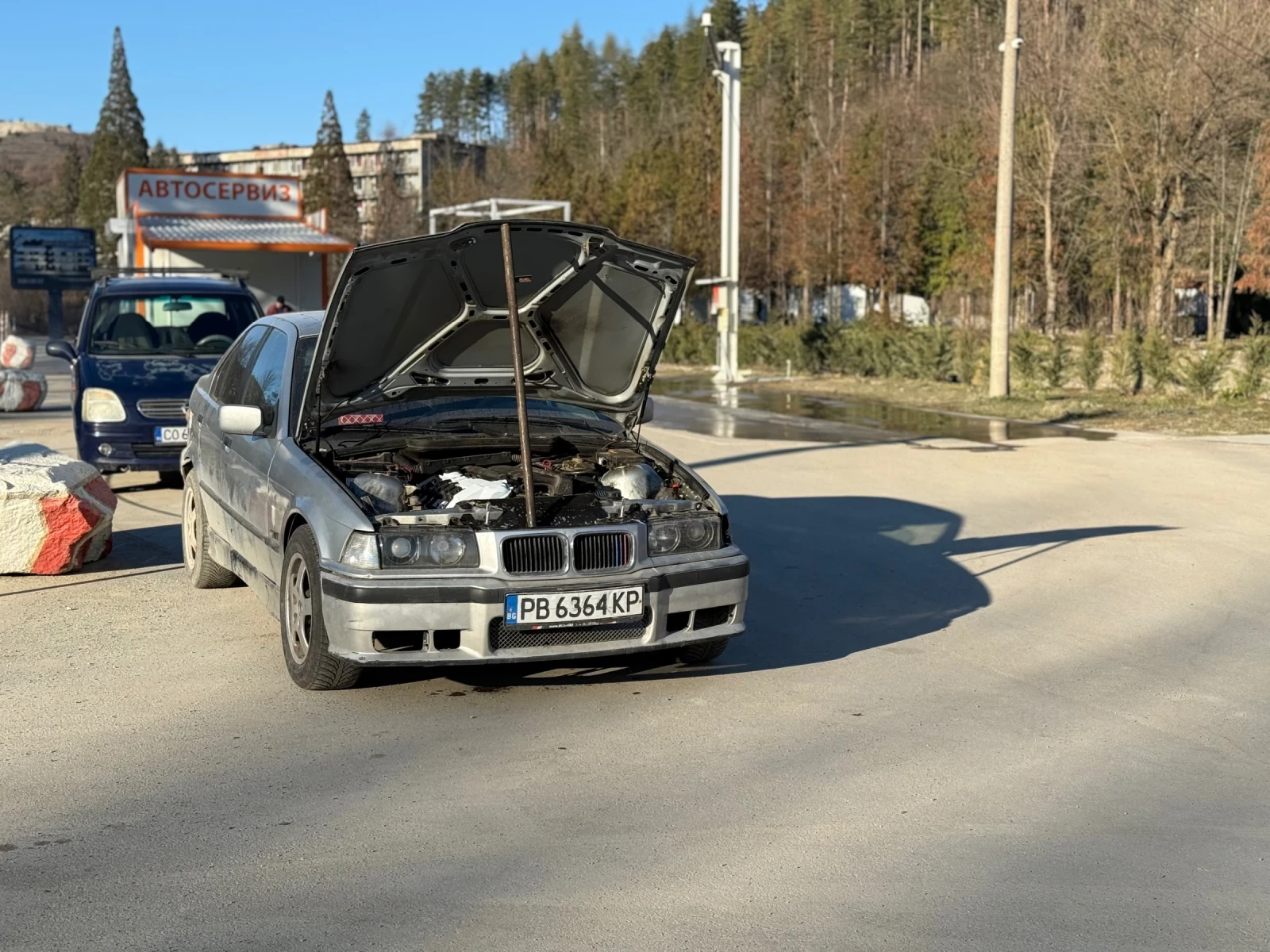 BMW 316, снимка 2 - Автомобили и джипове - 55157516