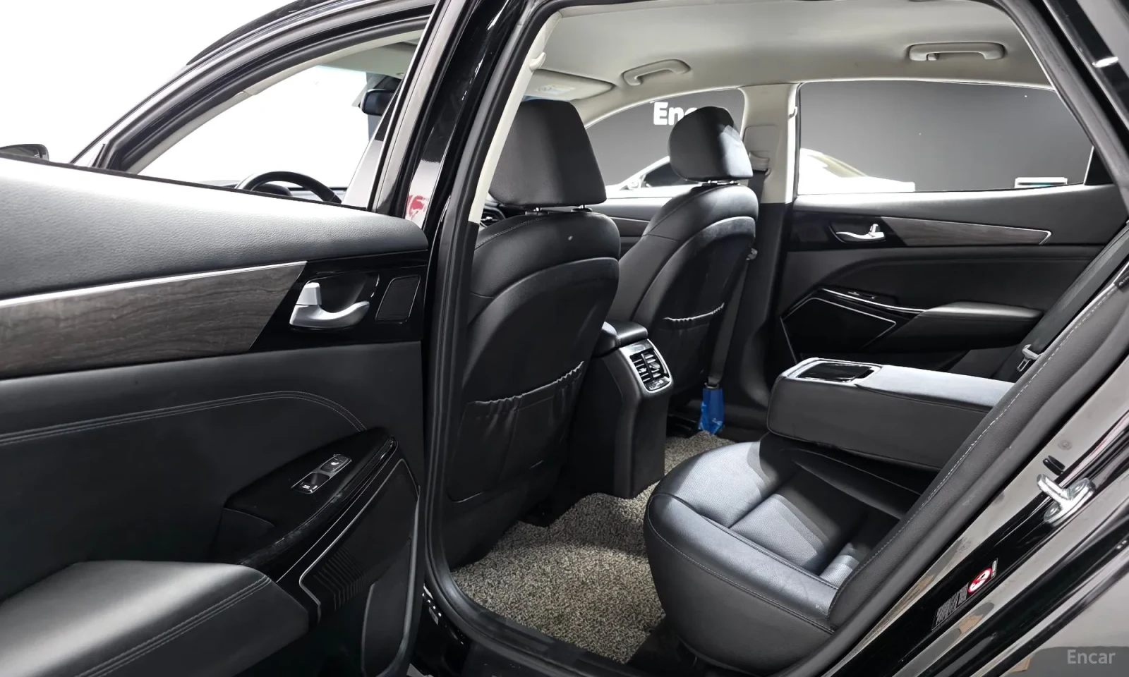 Kia K7, снимка 11 - Автомобили и джипове - 55218387