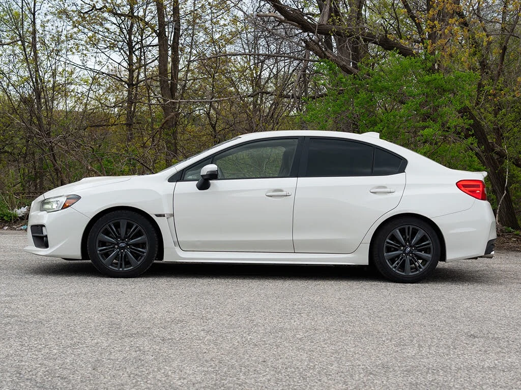 Subaru WRX * Manual* KEYLESS* Camera* ПОДГРЕВ* , снимка 3 - Автомобили и джипове - 55431397