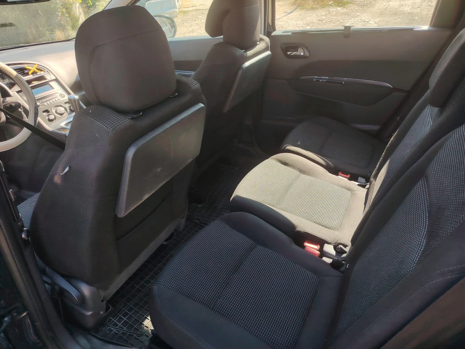 Peugeot 5008, снимка 6 - Автомобили и джипове - 55455681