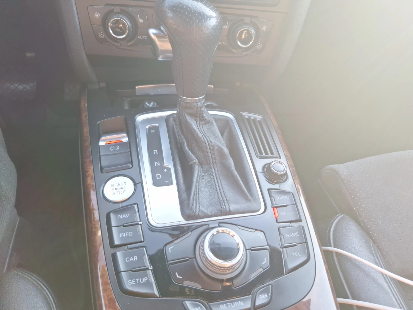 Audi A4 B8* 3.0TDI* SHIBEDAX* BANG AND OLUFSEN* TOP OFERTA, снимка 13 - Автомобили и джипове - 55531813