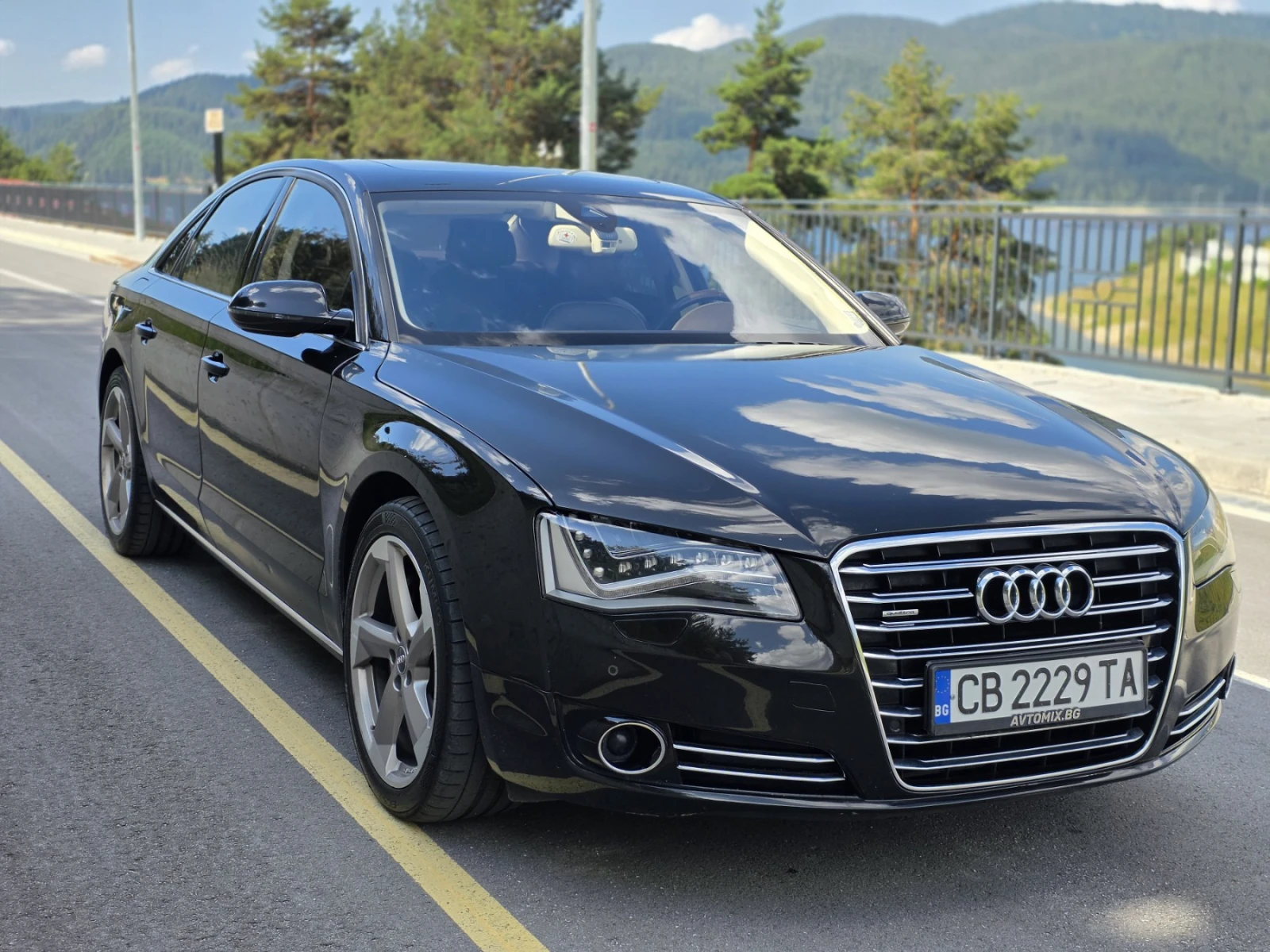 Audi A8 4.2 TDI  !!ТОП!! МАСАЖИ, НОЩНО ВИЖДАНЕ, ОБДУХВАНЕ, снимка 4 - Автомобили и джипове - 55749196