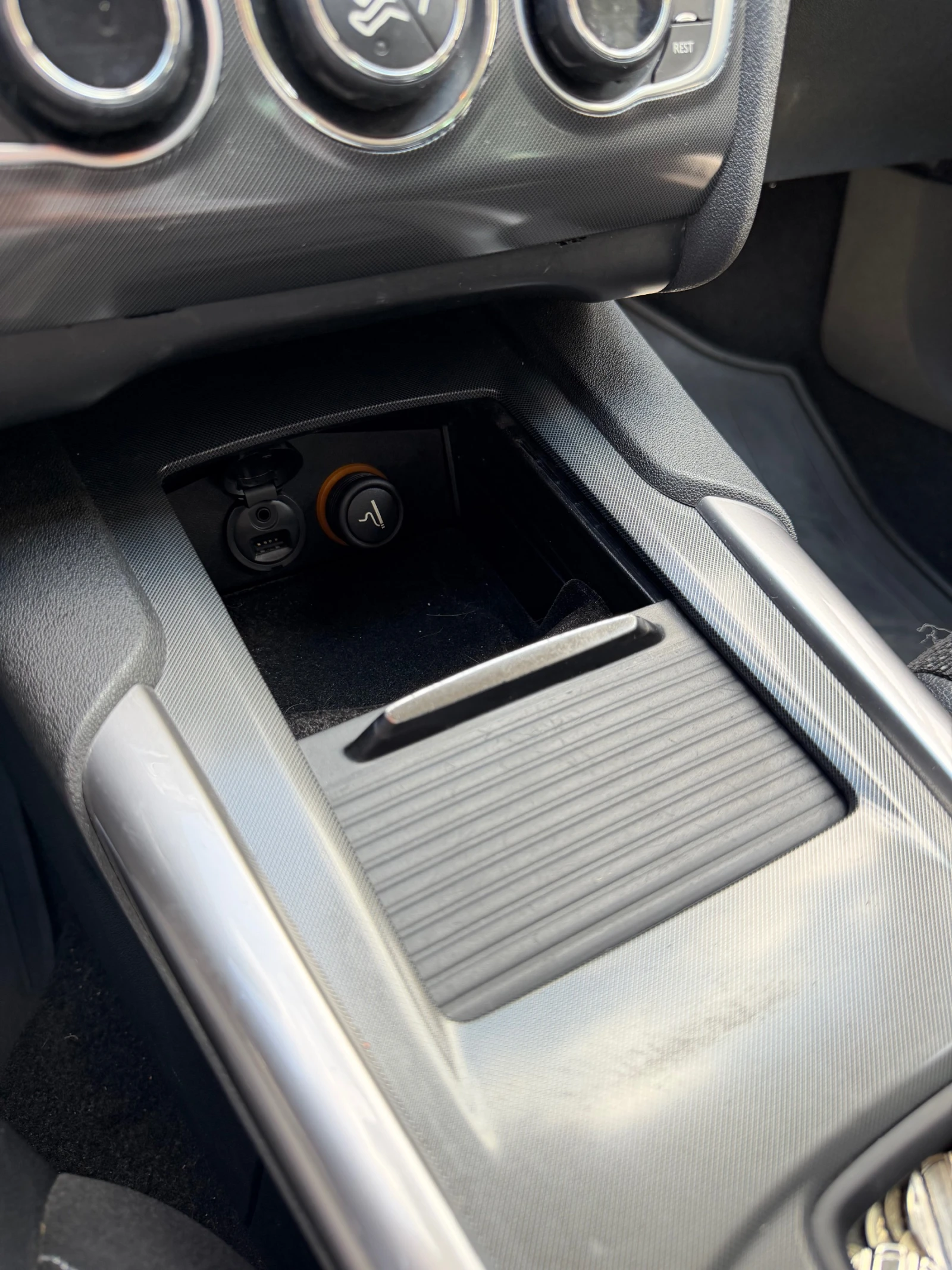 Citroen C4 DS4 NX, снимка 11 - Автомобили и джипове - 55942356