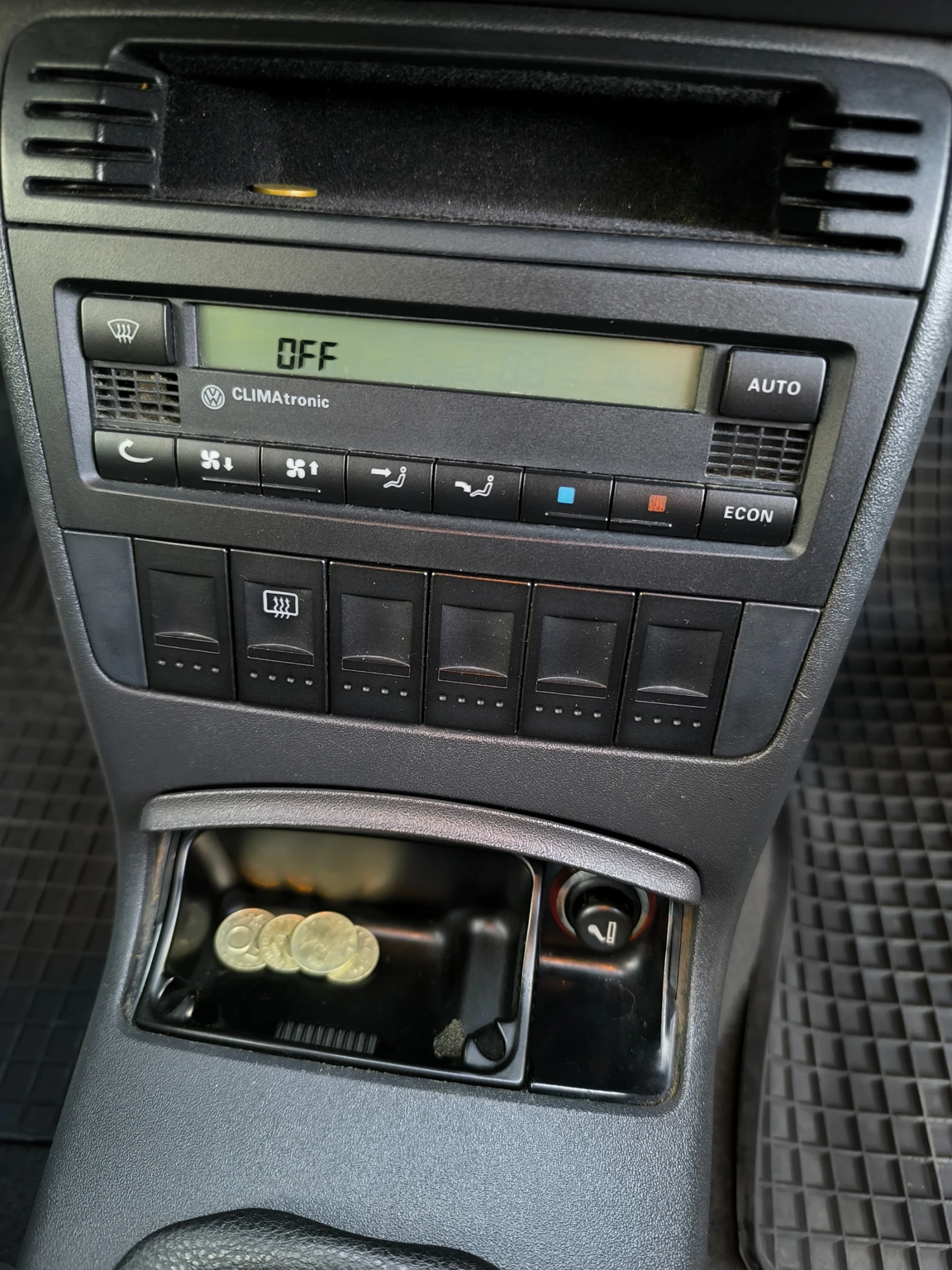 VW Polo, снимка 17 - Автомобили и джипове - 56446929