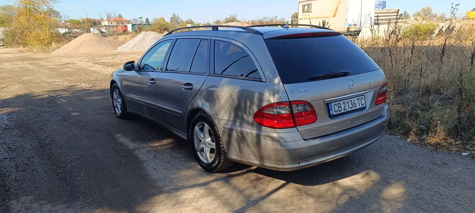 Mercedes-Benz E 200 136�.� | Mobile.bg � ����������� 4