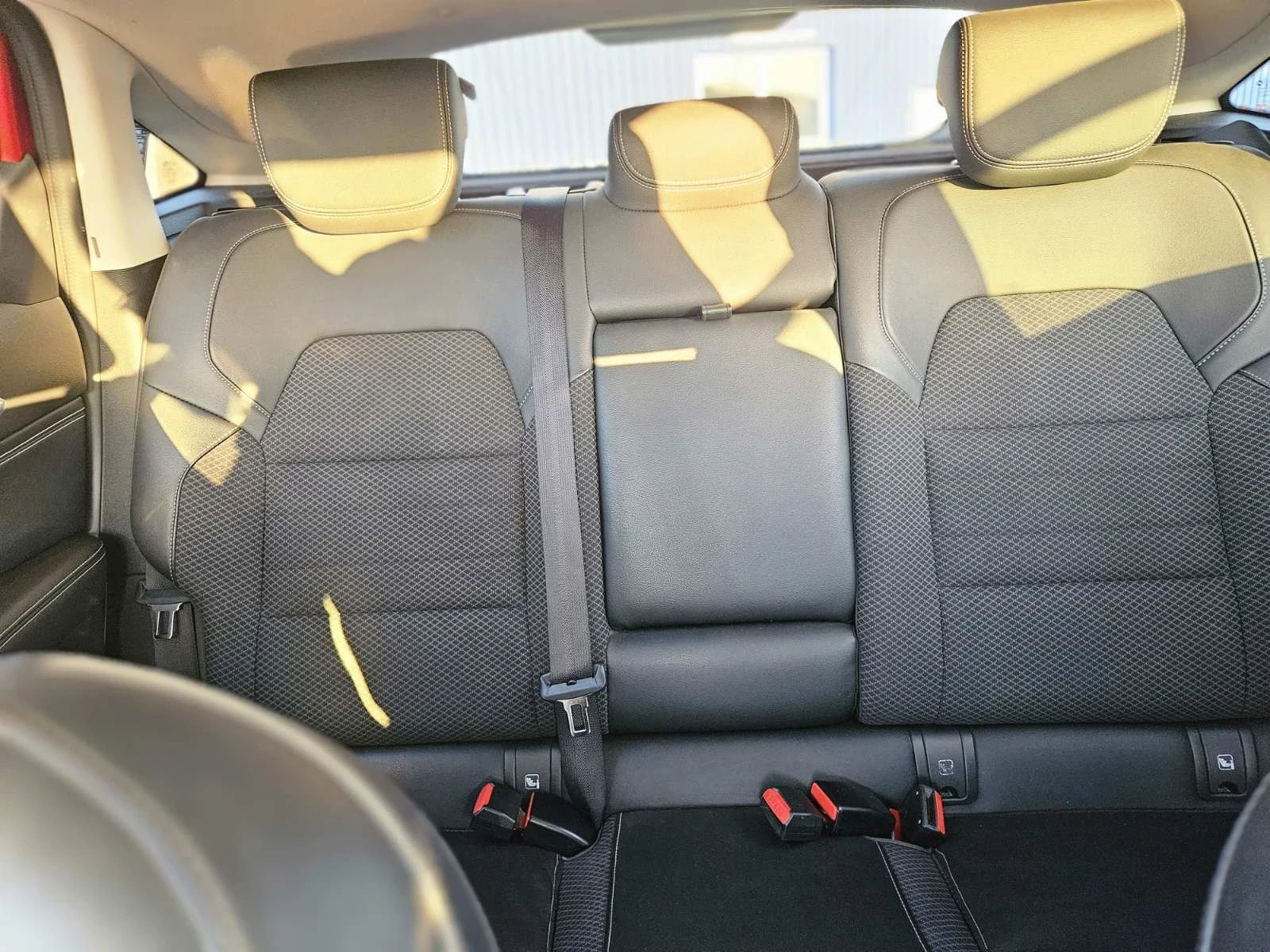 Renault Arkana, снимка 8 - Автомобили и джипове - 56638807