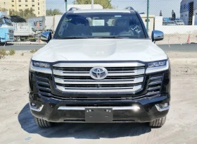 Toyota Land cruiser LC 300 VX-R | FULL OPTIONS | 15KM, снимка 2