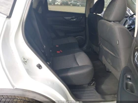 Nissan Rogue 2.5l Sv, снимка 8 - Автомобили и джипове - 53642129