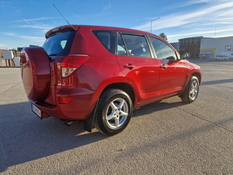 Toyota Rav4 2.2D4D 136ks. Кейлес, снимка 5 - Автомобили и джипове - 43675915