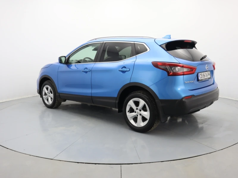 Nissan Qashqai 1.3i, снимка 8 - Автомобили и джипове - 47495810